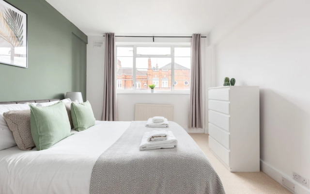 The Chiswick Collection