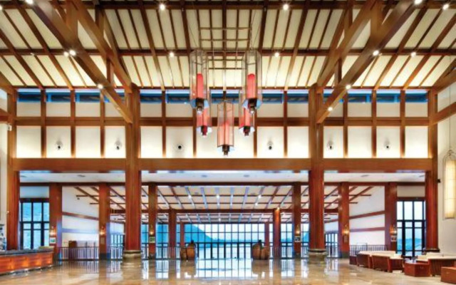 BJG Swan Lake Hot Spring Hotel