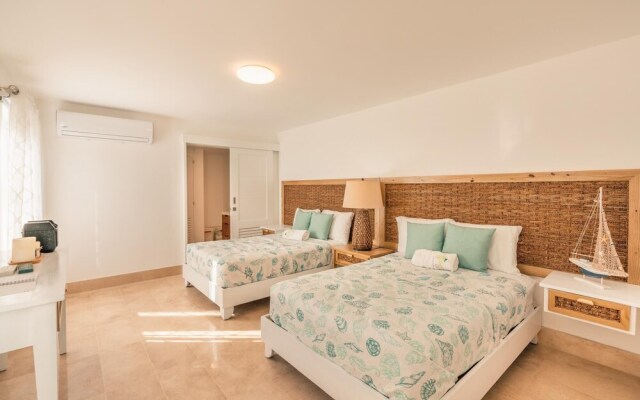 Special Offer Enjoy This Exclusive Villa at Green One A4 w Breakfast Included