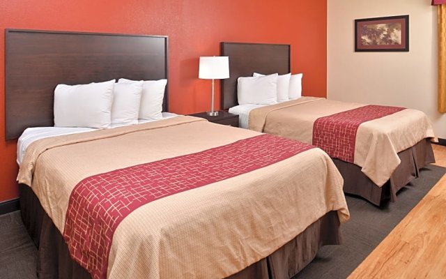 Red Roof Inn & Suites Columbus - West Broad