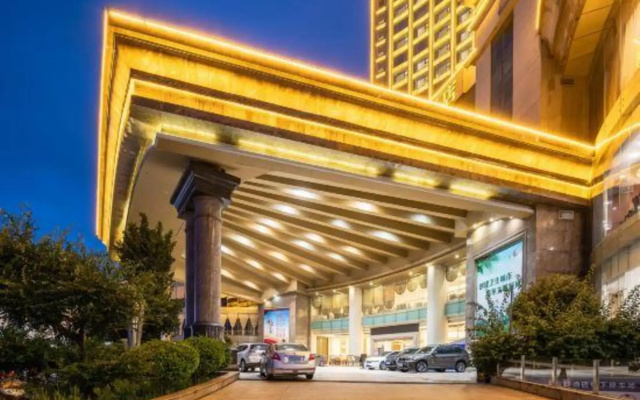 Galaxy International Holiday Hotel