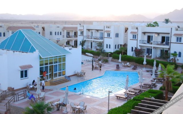 Logaina Sharm Resort