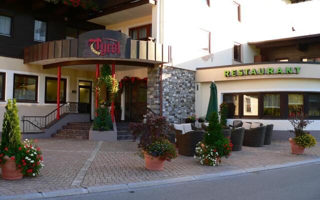 Hotel Tyrol