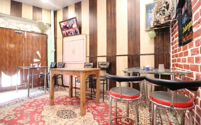 Oyo 30935 Appna Ghar Hotel