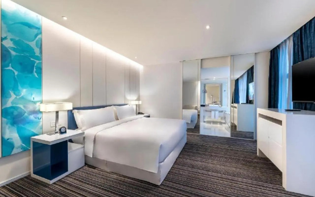 Grand Mercure Shanghai Century Park