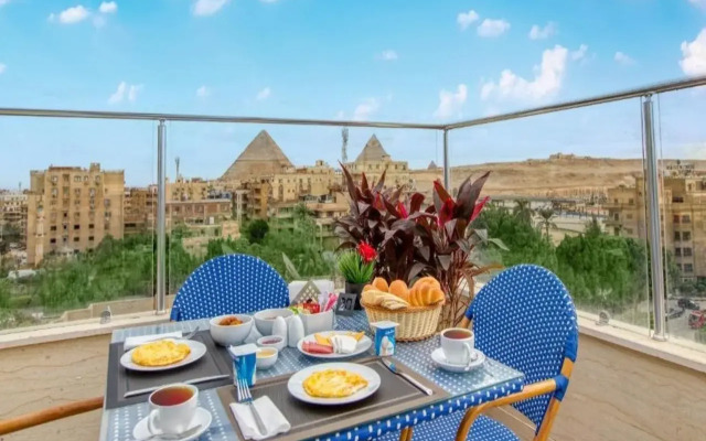 Saray Pyramids & Museum View Hotel