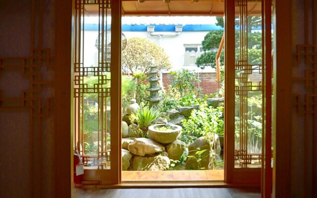 Jeonju Good Day Hanok Stay