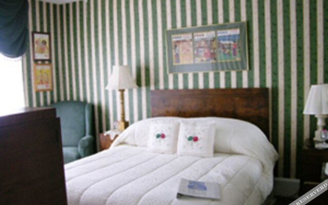 Bewitched & BEDazzled B&B @Rehoboth