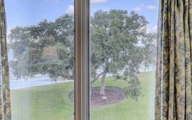 Schooner Court 704 by RedAwning