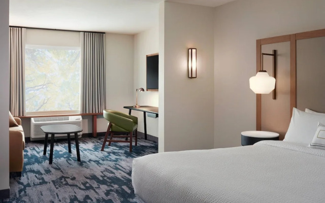 Fairfield Inn & Suites Clear Lake