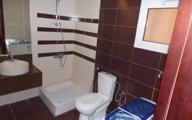 Omar Suites