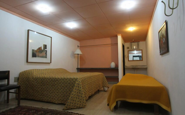 Hotel Highlander