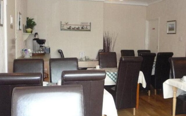 Buckingham Lodge - Guest house