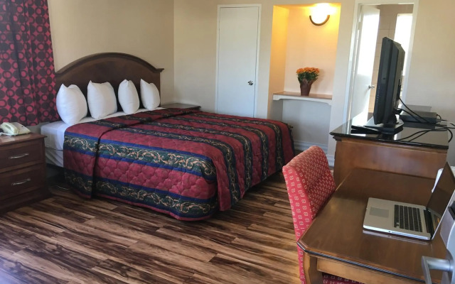 Civic Center Motel