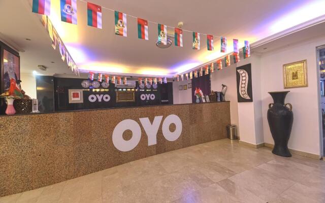 OYO 117 Majestic Hotel