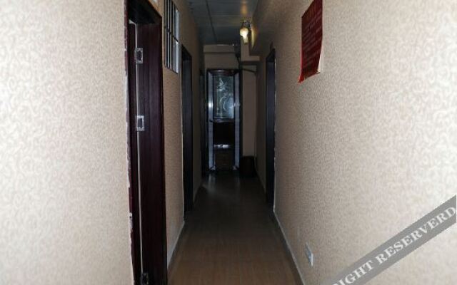 609 Hotel