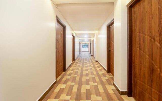 Treebo Elite Plaza, 700 Mtrs From Madikeri Fort
