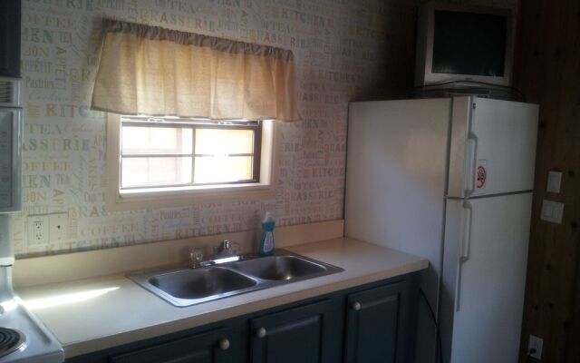 The Cabins at Shale Lake