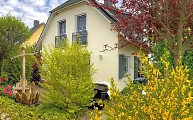 Ferienhaus Klünderberg in Binz - F670 mit Kamin, Terrasse, Strandkorb - Hotel in Ostseebad Binz - Photo 2