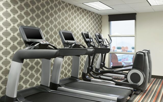 Aloft Calgary University