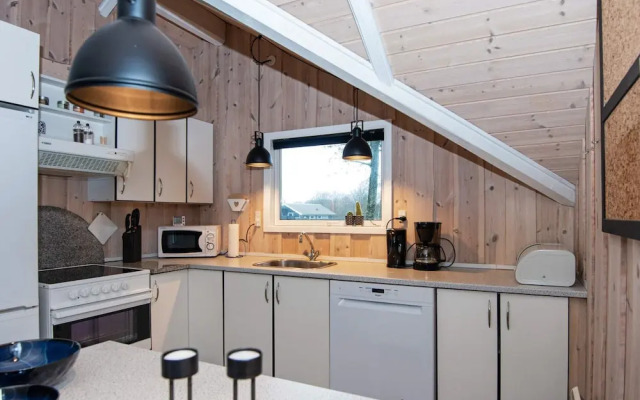 6 Person Holiday Home in Hemmet-by Traum