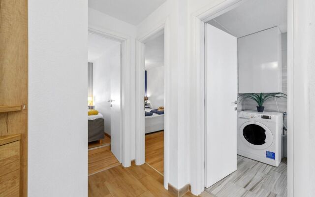 Nice Home in Vodice With Wifi and 4 Bedrooms
