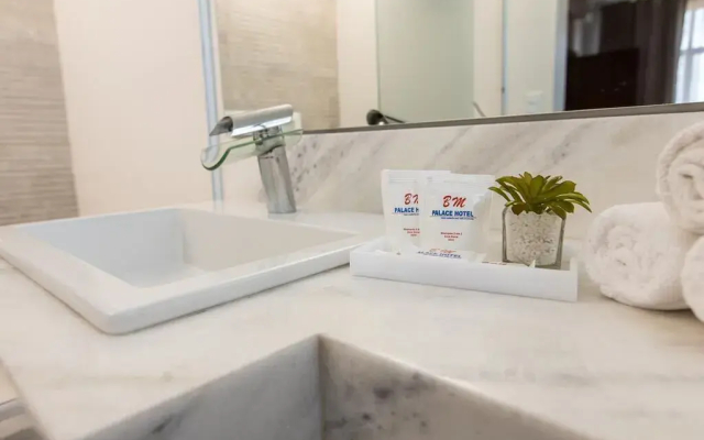 BM Hotel