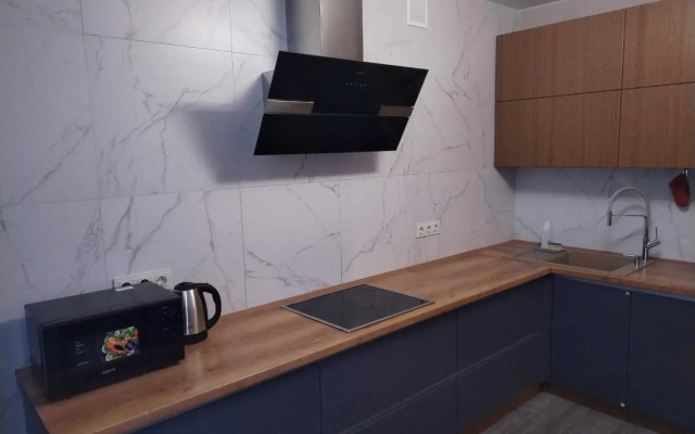 Apartment on the 5th lane, 131