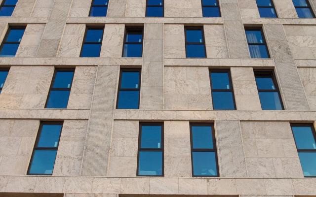 MEININGER Hotel Berlin East Side Gallery