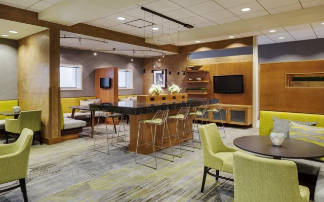Courtyard by Marriott Boston Logan Airport