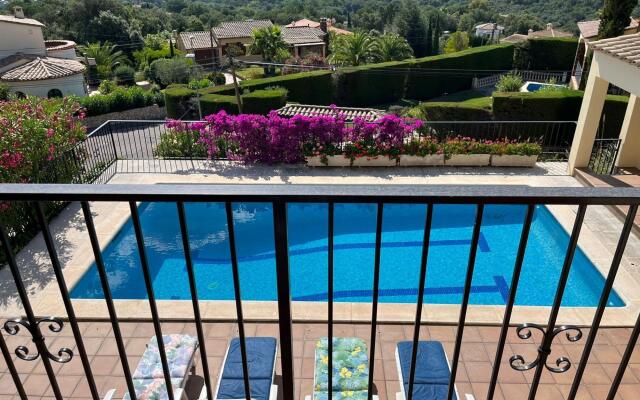 Beautiful holiday home in Calonge with private pool