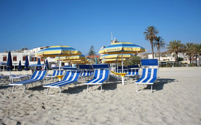 Hotel Riva Del Sole