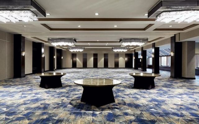 Sheraton Montreal Airport Hotel