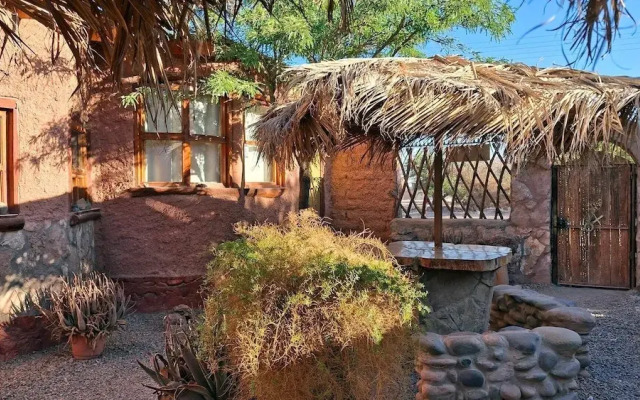 Hostal Jama