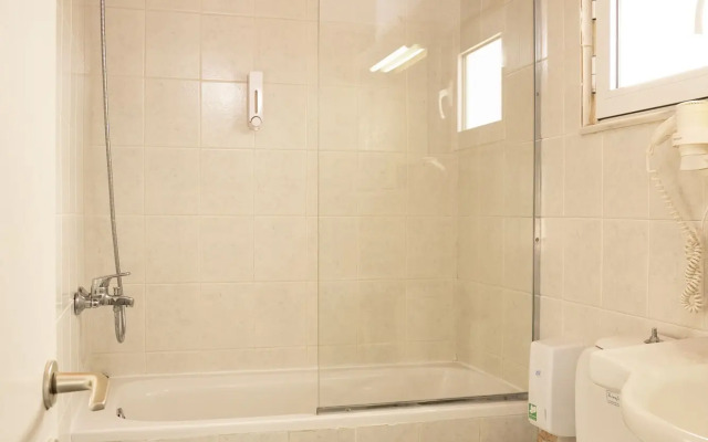 Talos Hotel Apartments