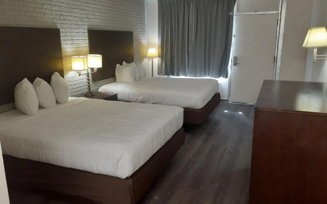 Rodeway Inn & Suites Wilmington North