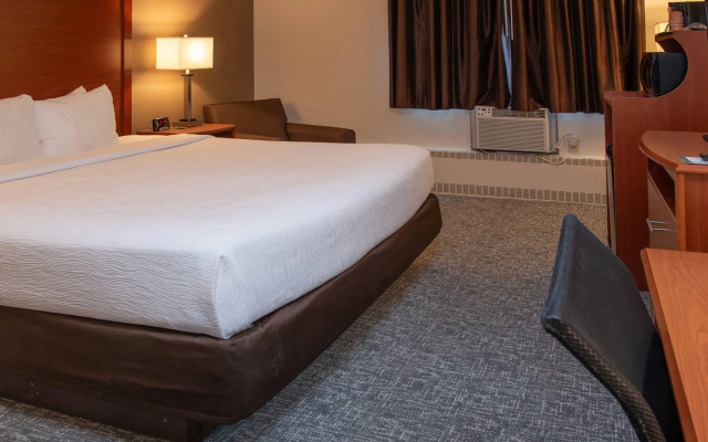 Quality Inn Stadium Area Green Bay Stadium