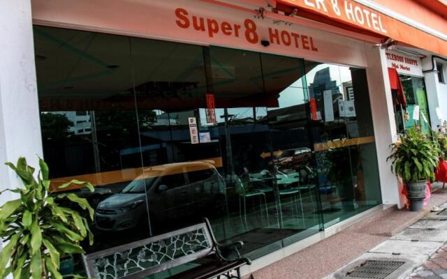 Super 8 Hotel @ Georgetown