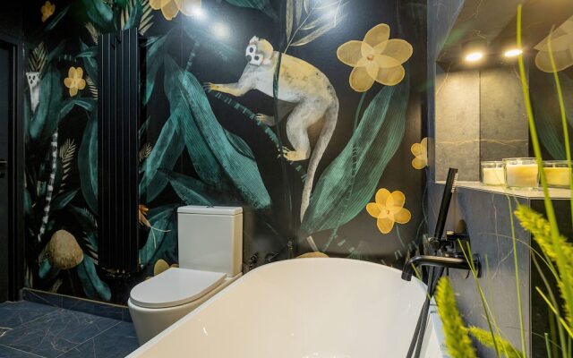 Charming Apartment in Cracow by Renters
