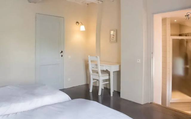 Getaway With Sauna in Falaen
