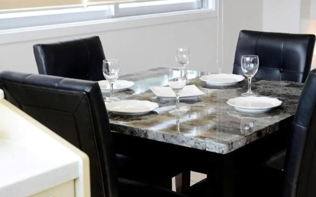 Red Dragon / Vacation Stay 3573