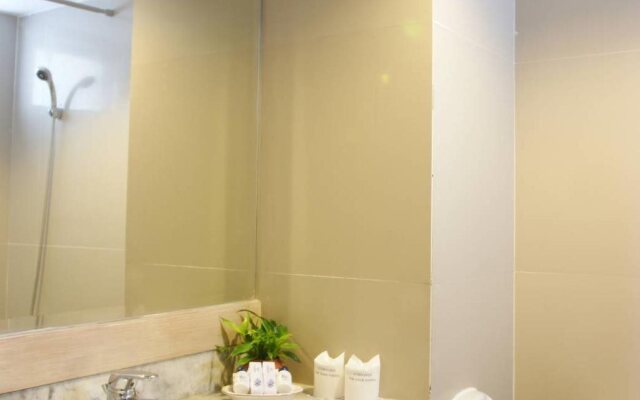 The Niran Grand Hotel