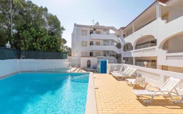 T2 Auroramar Piscina e Praia em Carvoeiro