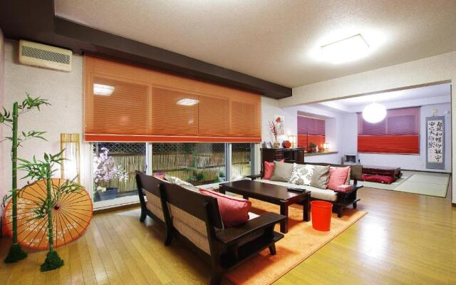 AKKO's Guest House