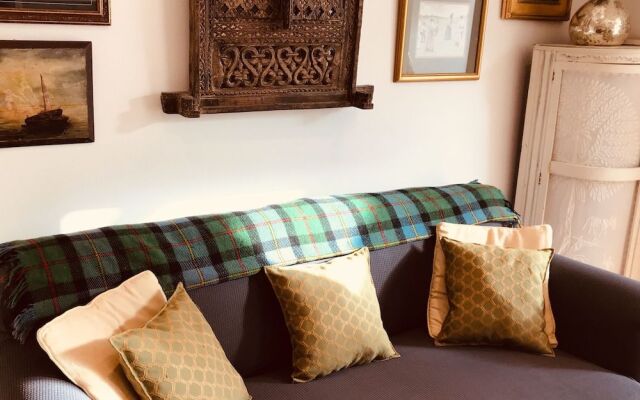The Old Bookbinders Retreat