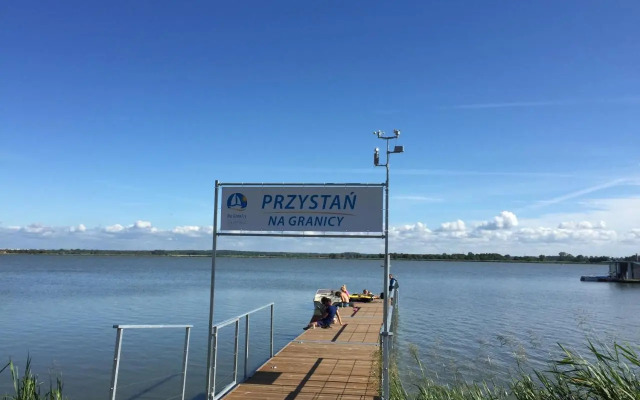 Przystań Na Granicy