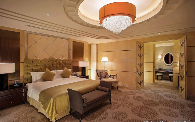 China Grain Hotel