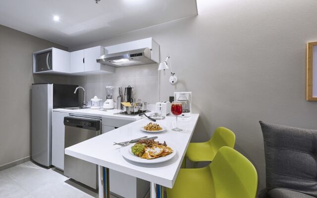 City Express Suites by Marriott Playa Del Carmen