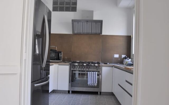 Dimora 16 Rooms & Garden