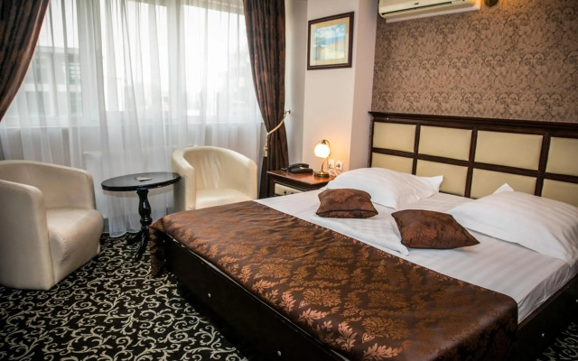 Hotel Megalos